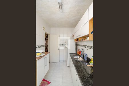 Apartamento à venda com 99m², 2 quartos e 1 vagaCozinha