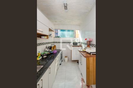 Apartamento à venda com 99m², 2 quartos e 1 vagaCozinha