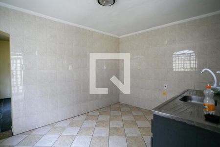 Casa para alugar com 250m², 2 quartos e 2 vagasCozinha