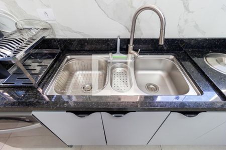 Apartamento à venda com 154m², 4 quartos e 1 vaga Apartamento à venda com 154m², 4 quartos e 1 vagaDetalhe - Cozinha