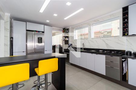 Apartamento à venda com 154m², 4 quartos e 1 vaga Apartamento à venda com 154m², 4 quartos e 1 vagaCozinha