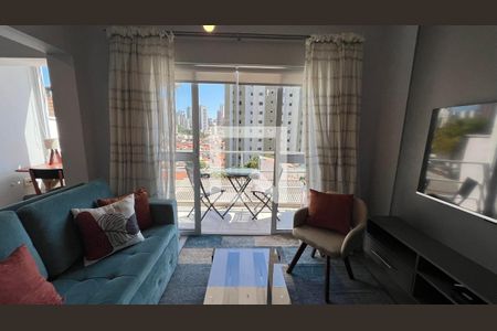 Sala de tv é sacada  de casa para alugar com 1 quarto, 64m² em Vila Pompéia, São Paulo