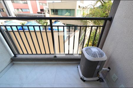 Studio para alugar com 27m², 1 quarto e sem vaga Studio para alugar com 27m², 1 quarto e sem vagaVaranda