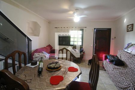 Casa à venda com 300m², 4 quartos e 2 vagasSala de Estar