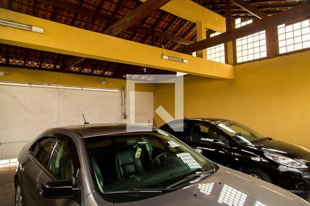 Casa à venda com 300m², 5 quartos e 5 vagasGaragem