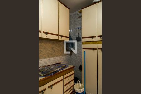 Casa à venda com 300m², 5 quartos e 5 vagasÁrea de Serviço