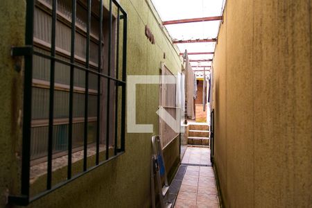 Casa à venda com 300m², 5 quartos e 5 vagasCorredor