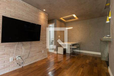 Sala  de apartamento à venda com 2 quartos, 61m² em Vila Isa, São Paulo
