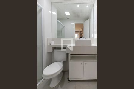 Apartamento à venda com 61m², 2 quartos e 1 vaga Apartamento à venda com 61m², 2 quartos e 1 vagaSuíte banheiro