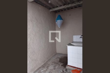 Casa para alugar com 50m², 1 quarto e sem vagaÁrea de Serviço