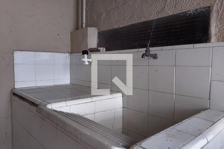 Casa para alugar com 50m², 1 quarto e sem vagaÁrea de Serviço