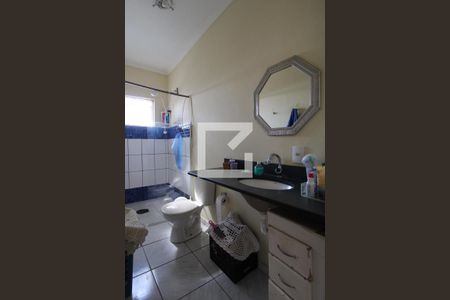 Casa à venda com 154m², 4 quartos e 3 vagasBanheiro Social