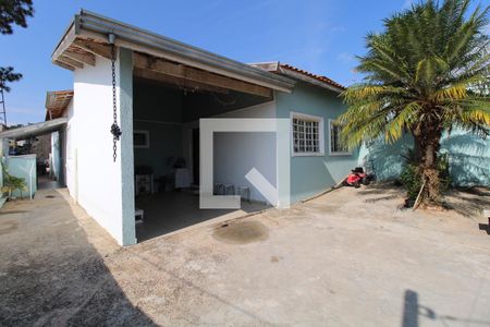 Casa à venda com 154m², 4 quartos e 3 vagasGaragem e Jardim