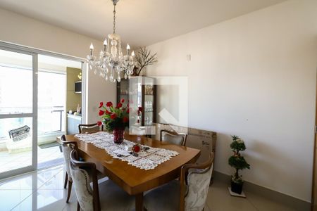 Apartamento à venda com 120m², 3 quartos e 2 vagasSala de Jantar