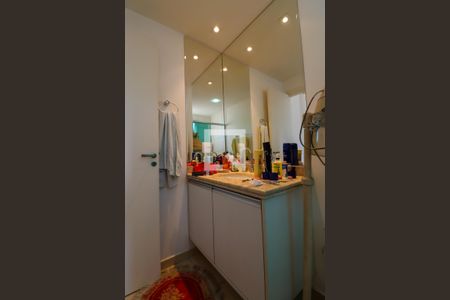 Apartamento à venda com 120m², 3 quartos e 2 vagasBanheiro da Suíte 3