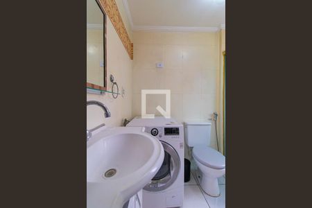 Banheiro de apartamento para alugar com 1 quarto, 34m² em Bela Vista, São Paulo