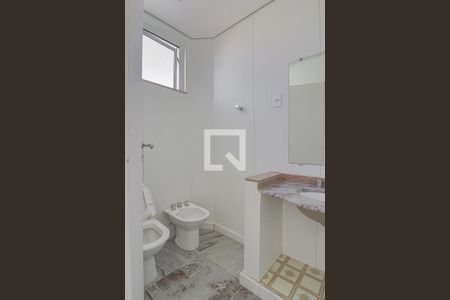 Apartamento à venda com 240m², 4 quartos e 4 vagasBanheiro do Quarto Suíte 