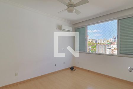 Apartamento à venda com 240m², 4 quartos e 4 vagasQuarto Suíte