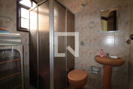 Casa para alugar com 400m², 5 quartos e 5 vagasBanheiro de Serviço