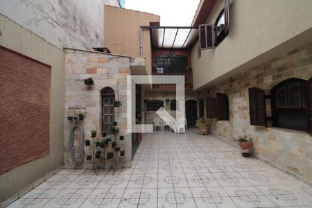 Casa para alugar com 400m², 5 quartos e 5 vagasQuintal