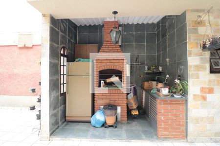 Casa para alugar com 400m², 5 quartos e 5 vagasQuintal - churrasqueira