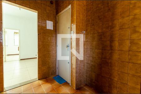 Banheiro de apartamento para alugar com 1 quarto, 50m² em Centro, Niterói
