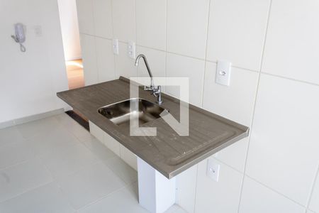 Apartamento para alugar com 43m², 2 quartos e sem vaga Apartamento para alugar com 43m², 2 quartos e sem vagaCozinha e Área de Serviço