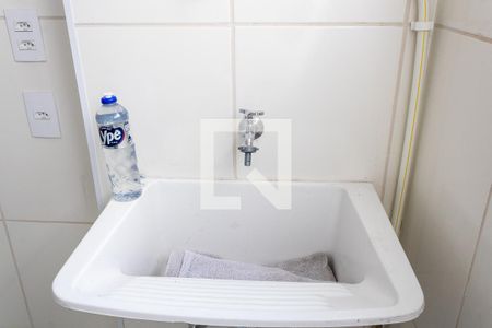 Apartamento para alugar com 43m², 2 quartos e sem vaga Apartamento para alugar com 43m², 2 quartos e sem vagaCozinha e Área de Serviço