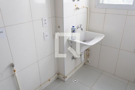 Apartamento para alugar com 43m², 2 quartos e sem vaga Apartamento para alugar com 43m², 2 quartos e sem vagaCozinha e Área de Serviço