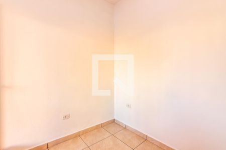 Cozinha de casa para alugar com 1 quarto, 30m² em Santa Maria, Osasco