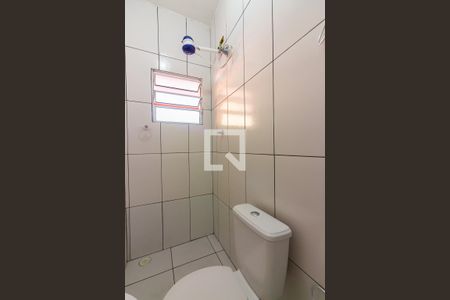 Banheiro de casa para alugar com 1 quarto, 30m² em Santa Maria, Osasco