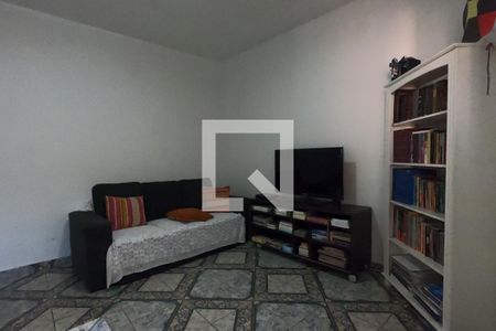 Sala de casa à venda com 3 quartos, 211m² em Jardim Maria Rosa, Taboão da Serra