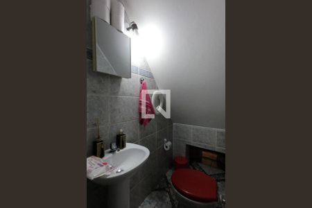 Lavabo de casa à venda com 3 quartos, 211m² em Jardim Maria Rosa, Taboão da Serra