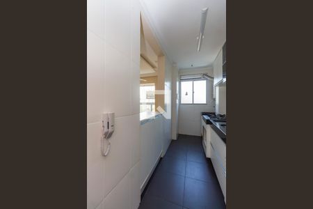 Cozinha  de apartamento à venda com 2 quartos, 49m² em Morro Santana, Porto Alegre