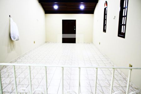 Casa para alugar com 250m², 4 quartos e 2 vagasSotão