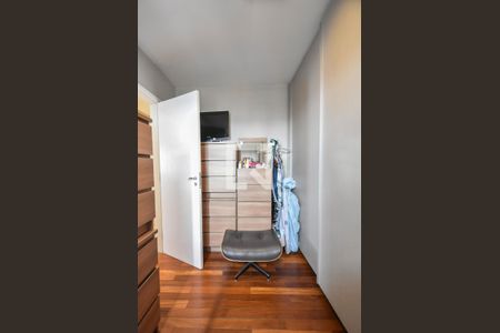 Apartamento para alugar com 95m², 3 quartos e 2 vagasQuarto 02