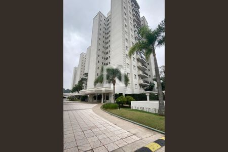 Apartamento para alugar com 101m², 3 quartos e 2 vagasFachada