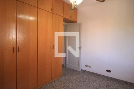 Casa para alugar com 200m², 2 quartos e 1 vagaQuarto