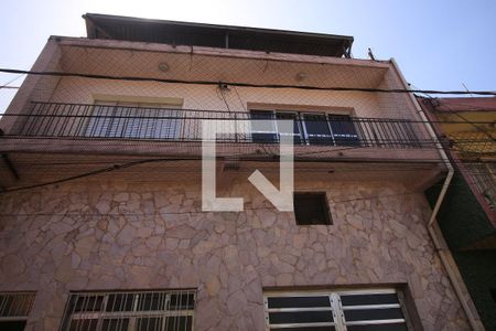 Casa para alugar com 200m², 2 quartos e 1 vagaFachada