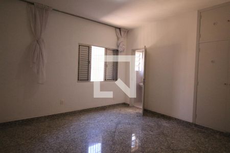 Casa para alugar com 200m², 2 quartos e 1 vagaQuarto