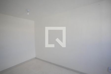 Quarto 1 de casa de condomínio para alugar com 2 quartos, 45m² em Pechincha, Rio de Janeiro