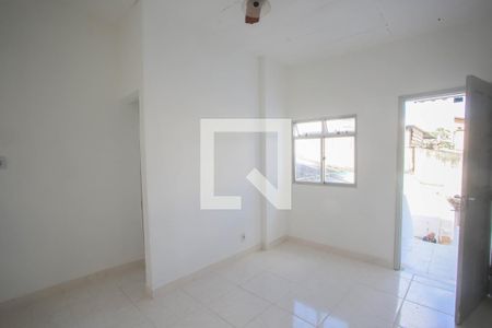 Sala de casa de condomínio para alugar com 2 quartos, 45m² em Pechincha, Rio de Janeiro