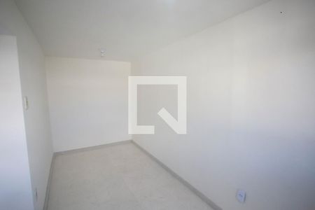 Quarto 1 de casa de condomínio para alugar com 2 quartos, 45m² em Pechincha, Rio de Janeiro