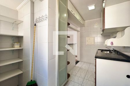 Apartamento à venda com 62m², 2 quartos e 1 vagaÁrea de Serviço