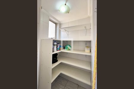 Apartamento à venda com 62m², 2 quartos e 1 vagaDespensa 