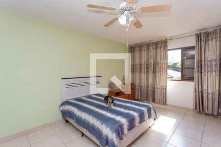 Quarto 1  de casa à venda com 3 quartos, 258m² em Taboão, Diadema