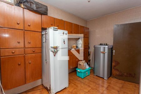 Casa à venda com 258m², 3 quartos e 4 vagasCozinha 