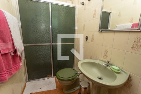 Casa à venda com 258m², 3 quartos e 4 vagasBanheiro da suíte 