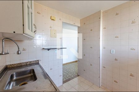 Apartamento à venda com 60m², 2 quartos e 1 vagaCozinha