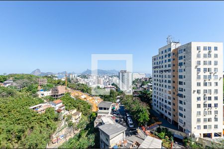 Apartamento à venda com 60m², 2 quartos e 1 vagaÁrea de Serviço